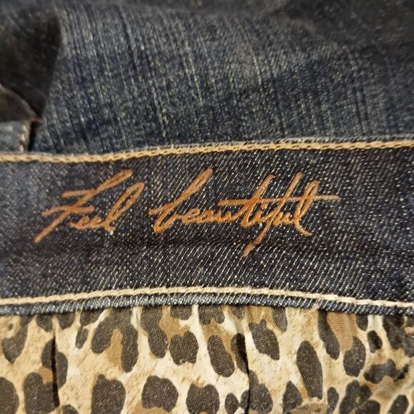 White House Black Market Classic Boot Cut Jeans - Picture 6 of 7